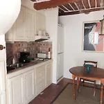 In Der Altstadt Von بيت للعطل *